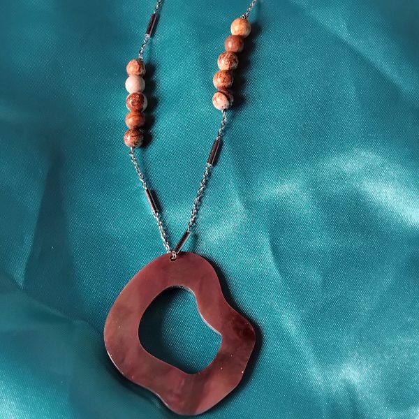 Collier résine marron - Image 4